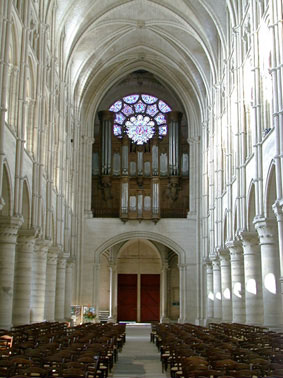 Buffet de l'orgue de la cathédrale de Laon